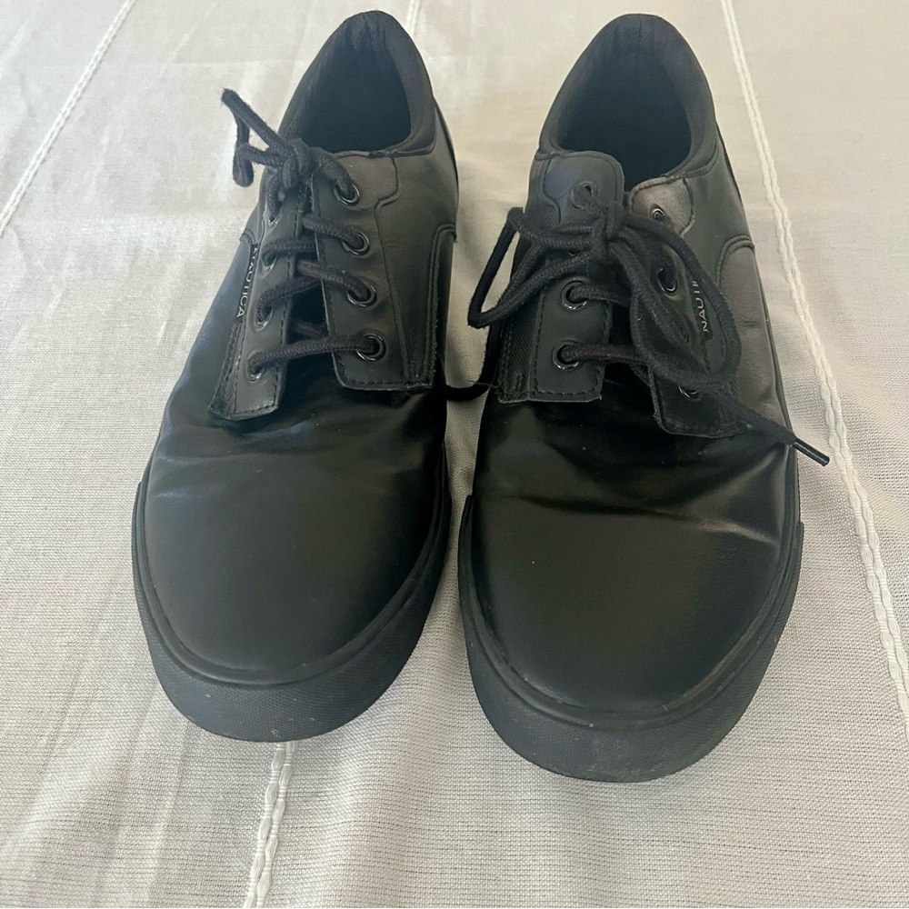 Nautica Currie Men’s Size 11 Black Sneakers Low Top Casual Walking Shoes